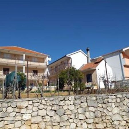 Apartments Diana Vinisce Marina Rum bild